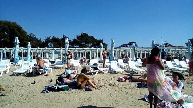 Анапа. Центральный пляж. 18.09.23. Море опять цветет.