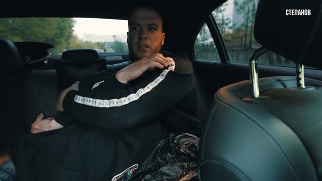 СТЕПАНОВ спас ШКОЛЬНИКОВ / ЖЕСТКО НАКАЗАЛ продавца HQD (он заплакал) смотреть онлайн