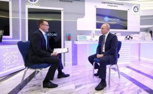 Live video interview with Putin in Russia (English subtitles).