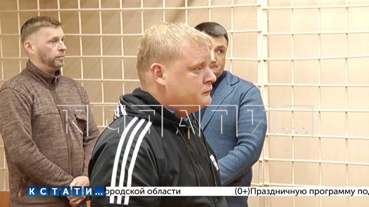 Оперуполномоченный таможни не был уволен за то, что пьяным вылетел на «встречку» и погубил человека