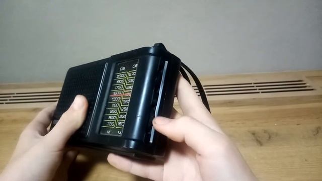 Обзор радиоприемника "Кварц 408" смотреть онлайн