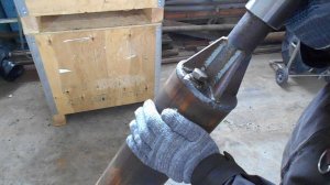 Утяжелитель-центратор для буровой колонны