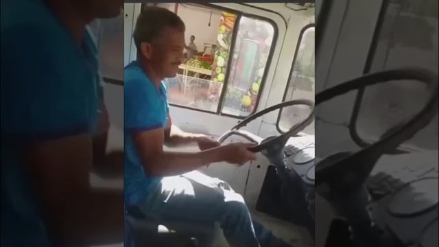 Без гидроусилителя руля тяжеловато
