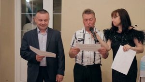 Скороговорки: пакет под попкорн, еду я по выбоинам. Позитивчик для поднятия настроения.