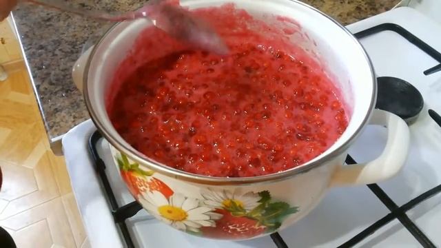 Варенье из Брусники смотреть онлайн