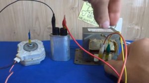 МОТ трансформатор ЗАПУСКАЕТ БК ДВИГАТЕЛЬ ! Вот что можно сделать из Трансформатора от Микроволновки