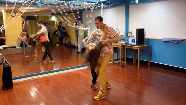 Bachata sensual. Liza y Yakov. Milange. Tu sin mi смотреть онлайн