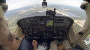 Cessna Skylane cockpit