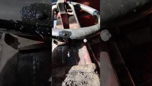 Как заклеить камеру от велосипеда сырой резиной #1million #best #велосипед #колесо #шиномонтаж #car