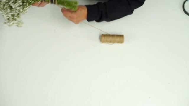 Gypsophila Bridal or Bridesmaids Bouquet - Wholesale Flowers and Academy (Triangle Nursery) смотреть онлайн