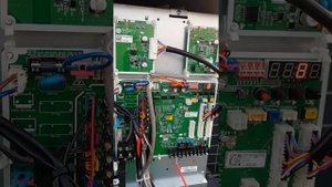 Пусконаладка VRF с горизонтальным выбросом воздуха.