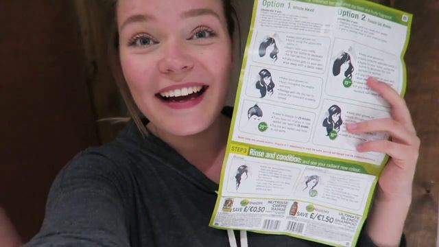 DYING HER HAIR RED!! смотреть онлайн