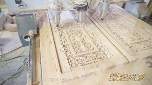 Фрезеровка резного узора на элементах иконостаса