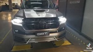 Фары в стиле Lexus на Toyota Land Cruiser 200