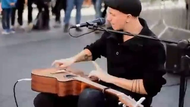 Гитарист -виртуоз.mp4