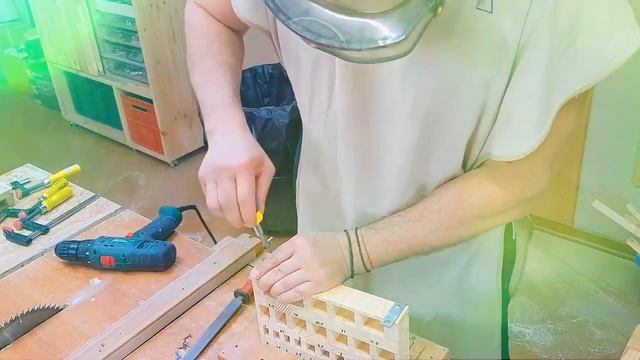 Органайзер для сверл. Своими руками. смотреть онлайн