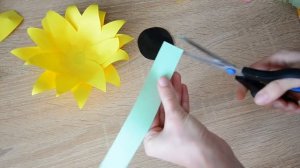 DIY ПОДСОЛНУХ из бумаги /  КАК СДЕЛАТЬ ЦВЕТЫ из бумаги Своими руками