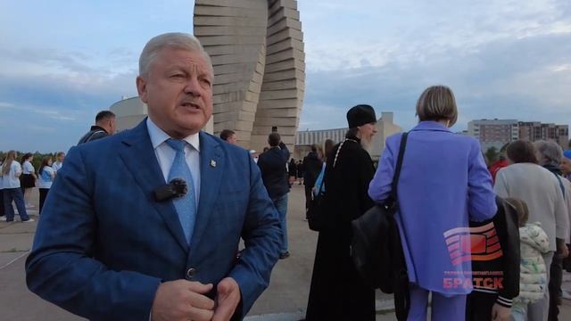 Всероссийская патриотическая акция Свеча памяти, приуроченная ко Дню скорби прошла в Братске смотреть онлайн