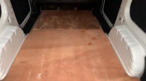 Nissan nv 200