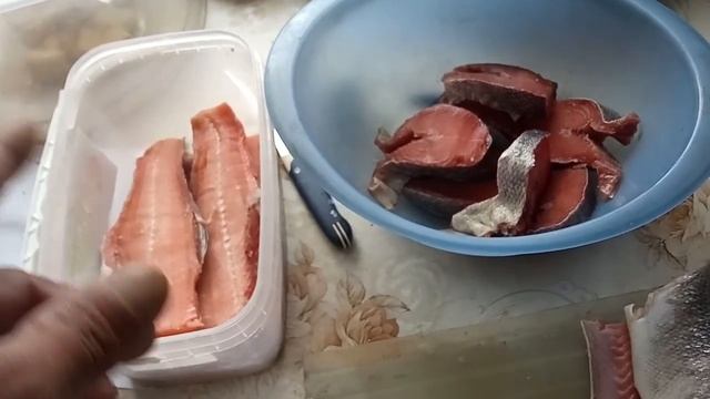 Посол красной рыбы кеты.