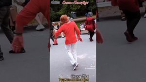 танцы у Сергея Шум