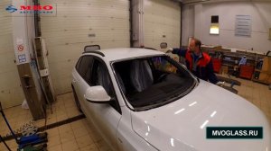 замена стекла AUDI Q3