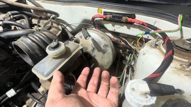 ЗАМЕНА ВАКУУМНОГО УСИЛИТЕЛЯ ТОРМОЗОВ ВАЗ 2114! ЛЮКС ТОРМОЗА КАК В ИНОМАРКЕ! смотреть онлайн