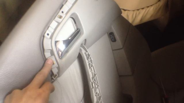 Mercedes W220 S320 Как снять обшивку задней двери. смотреть онлайн