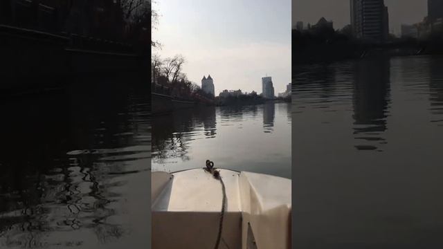 Cruising the Hao River in Jiangsu, Nantong