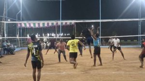 Nagur & Kaali Vs Sampath 🔥#kamalvideos Gollapaadu Muppalla Volley tourney