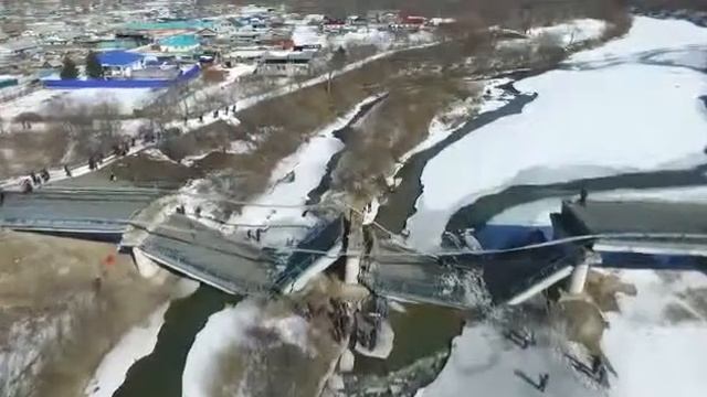 В Владивостоке разрушался мост смотреть онлайн