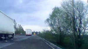 Пробил Колесо переднее правое