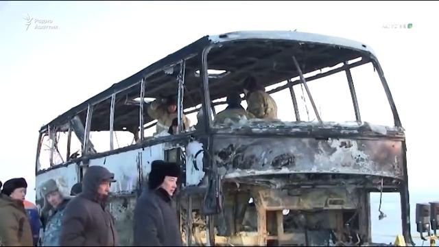 52 сгоревших в автобусе под Актобе узбекистанца. Версии, теории, выводы смотреть онлайн