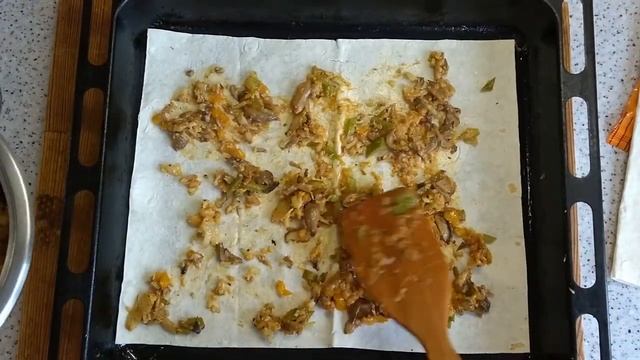 Как приготовить вегетарианскую лазанью?Ленивая лазанья из лаваша.
