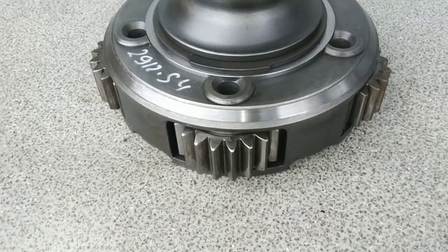 851. Выходной вал планетарной передачи в сборе / 2489825 смотреть онлайн