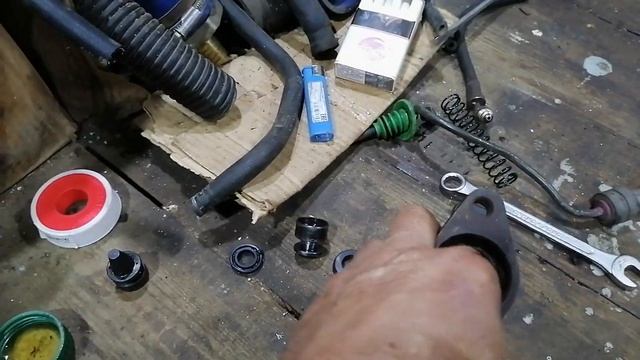 Не отбрасывается педаль сцепления  Гидравлическое сцепление,что не так.