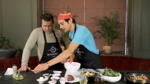 Готовим салат с ростбифом и лисичками. В гостях Павел Баршак. Rossinsky.Секреты вкуса