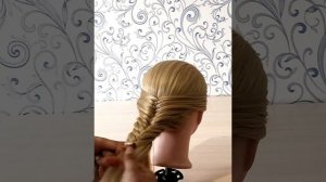 Simple Hairstyle For Long Hair. Fish Tail. Вечерняя причёска с плетением косы Рыбий Хвост.