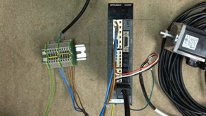 Mitsubishi MR-J3 servo amplifier, wiring, jog/position test with MR Configurator 2. Part 1 English