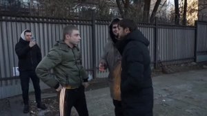 мурад разбил машину вадиму разбил стекло лобовое