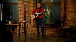 Александр Голиков с песней «Я и мой кот» на ИТ-Квартирнике АРПП