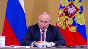 За нашу Великую Россию и любимую Родину в лице уважаемого Президента России!????
