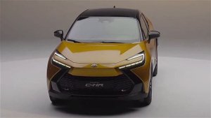 New Toyota CH R 2024 модельного года