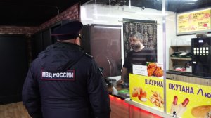 В сургутском магазине продали вейп несовершеннолетнему