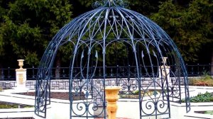 Кованая беседка шатер из металла, дизайн, конструкция, фото, ковка в Днепре