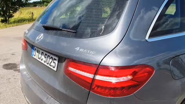 Mercedes working on fuel cell GLC смотреть онлайн