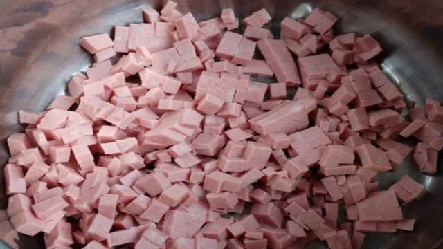 Окрошка в мультиварке на йогурте