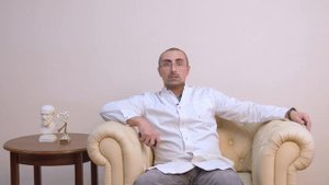 Откуда берется кровь в моче? Почему моча краснеет?