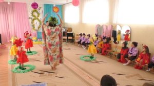 цветы колокольчики - танец на 8 марта в детском саду