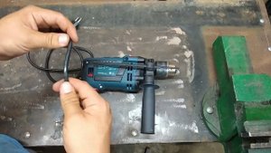 Furadeira Bosch GSB 16 RE